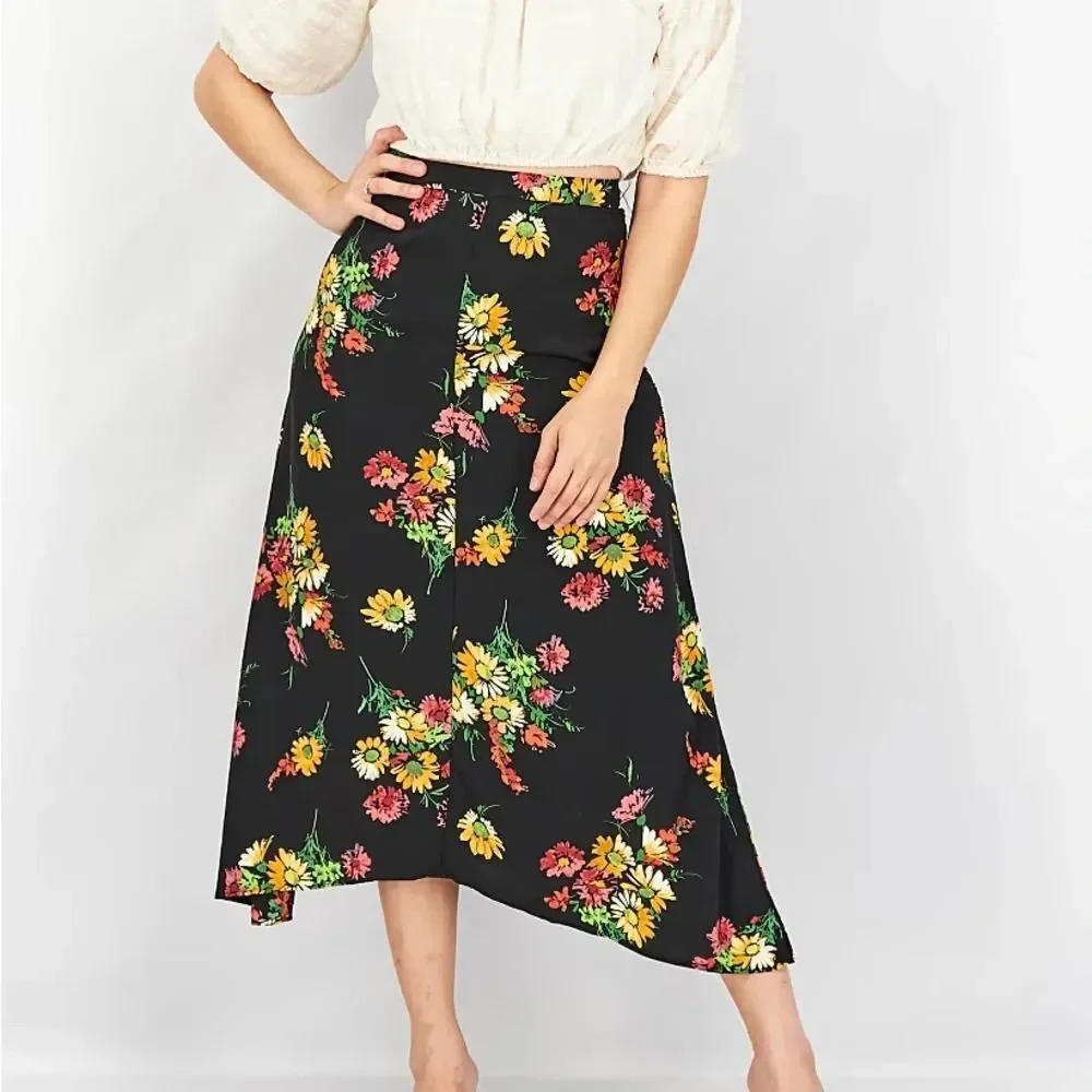MANGO MNG Floral Print Black Yellow Midi skirt with Belt size 2 NWT New